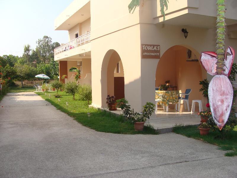 Toula'S Apartments Sidárion Exterior photo