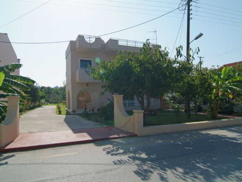 Toula'S Apartments Sidárion Exterior photo
