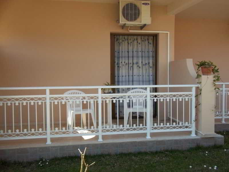Toula'S Apartments Sidárion Exterior photo